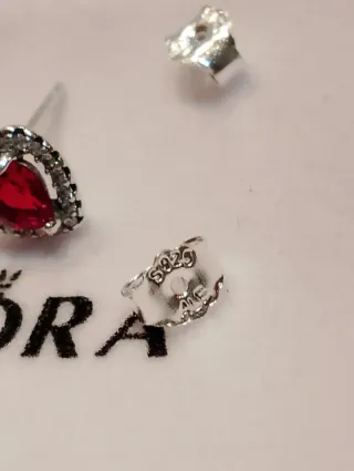 Pendientes Pandora Corazón Rojo Plata