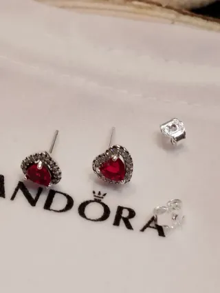 Pendientes Pandora Corazón Rojo Plata