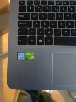 Portátil Asus A407U Gris