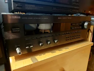 Amplificador Yamaha RX-V395RDS Negro