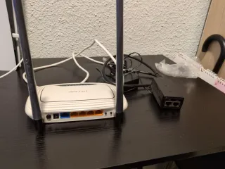 Router TP-LINK TL-WR841N Inalámbrico N 300Mbps