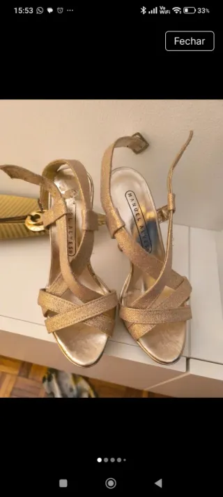 Sandálias douradas Manuel Alves