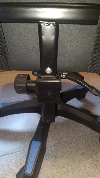 Silla Gaming Bigzzia Ergonómica Negra y Azul