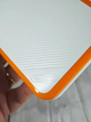 Consola Nintendo New 2DS XL Completa