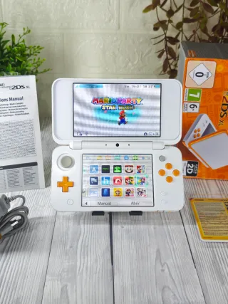 Consola Nintendo New 2DS XL Completa