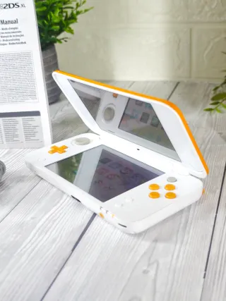 Consola Nintendo New 2DS XL Completa