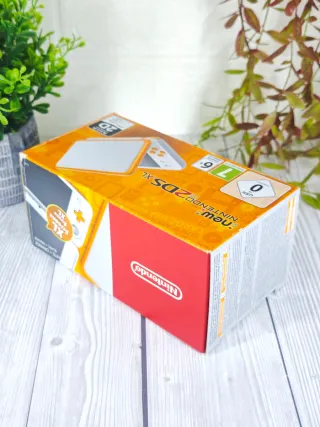 Consola Nintendo New 2DS XL Completa