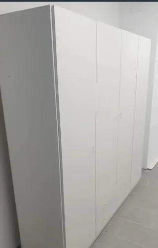 Armario blanco 6 puertas y 2 cajones