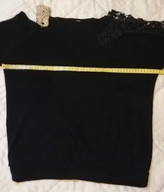 Top Negro Hombro Descubierto Cadena