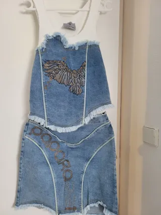 Set di abbigliamento western in denim, giacca, camicie e gonna S-M