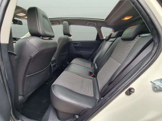 Toyota Auris 1.8 14H híbrido automático