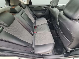 Toyota Auris 1.8 14H híbrido automático