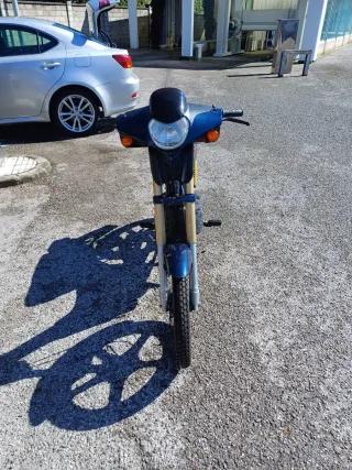 Derbi Variant Azul