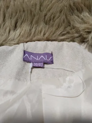 Abrigo antelina beige con peluche