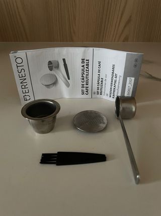 Cafetera KRUPS y Espumador Nespresso