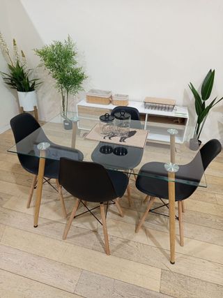 Mesa Cristal Templado + 4 sillas