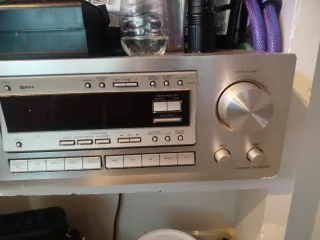 Amplificador Onkyo TX-DS575X AV Receiver