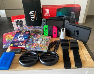 Nintendo Switch + 7 Giochi + Accessori