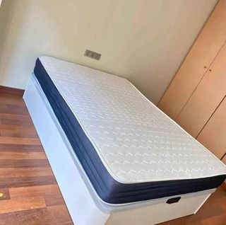 Cama completa nueva!