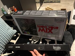 Mesa DJ Hercules DJControl Impulse 500