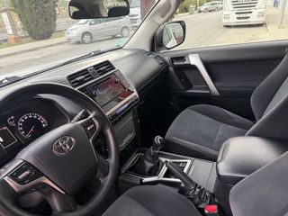 Toyota Land Cruiser 2021