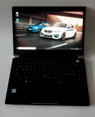 TOSHIBA ORDENADOR PORTÁTIL LAPTOP i7 SSD