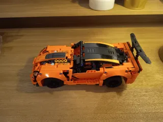 Lego Technic 42093 Chevrolet Corvette ZR1