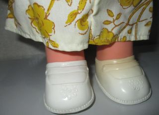 Muñeca Famosita Famosa Años 70