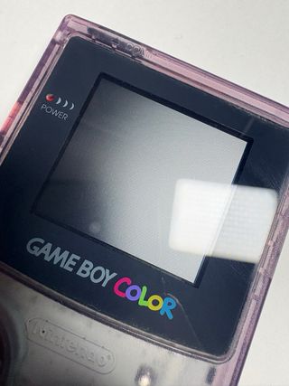 Muy buen estado- Gameboy Color Transparente/morada