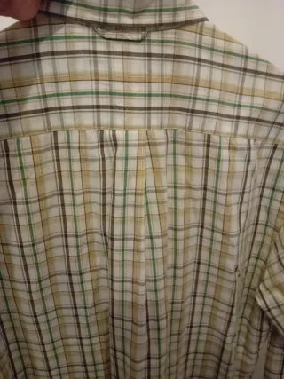 Camisa Tommy Hilfiger Talla S. puede servir para M