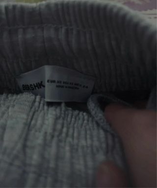 Pantalón Bershka Chandal Gris