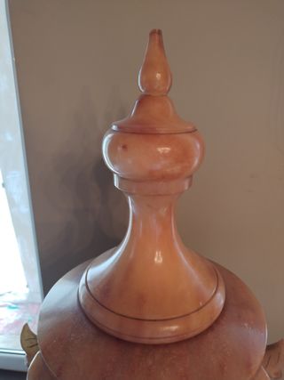 Figura decorativa de mármol