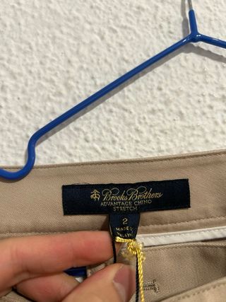 Pantalones beige Brooks Brothers mujer