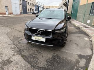 Volvo XC40 1.5 t3 163cv