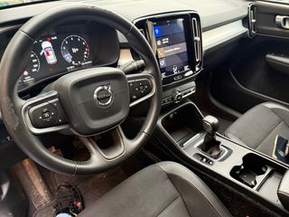 Volvo XC40 1.5 t3 163cv