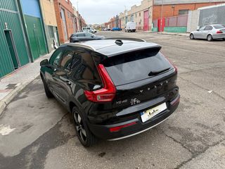 Volvo XC40 1.5 t3 163cv
