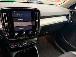 Volvo XC40 1.5 t3 163cv