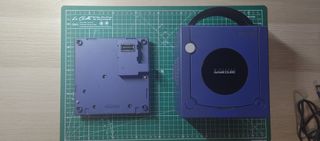 Nintendo GameCube + Game Boy Player + Swiss