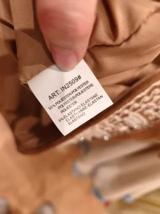 Chaleco bordado de antelina