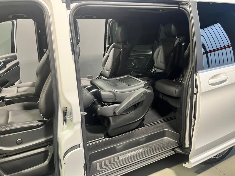 Mercedes-Benz Clase V V 300d Largo Exclusive 2024, foto 18