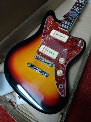 Guitarra HB Jaguar Sunburst