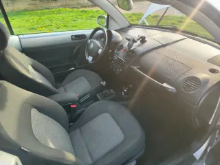 Volkswagen Beetle 2006