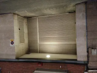 Alquilo plaza parking en centro Sant Feliu de Llob