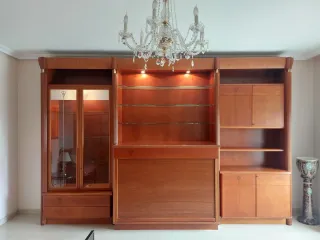 Mueble comedor estilo neoclásico