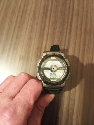 Reloj Casio World Time