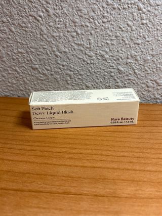 Rare Beauty Soft Pinch Colorete Líquido Rosa