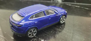 Maqueta Lamborghini Urus Azul