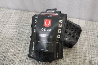 Pareja Cubiertas TRAIL Mullet Onza 27.5 + 29 x 2.6