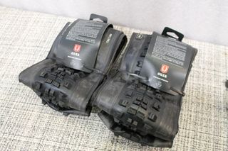 Pareja Cubiertas TRAIL Mullet Onza 27.5 + 29 x 2.6