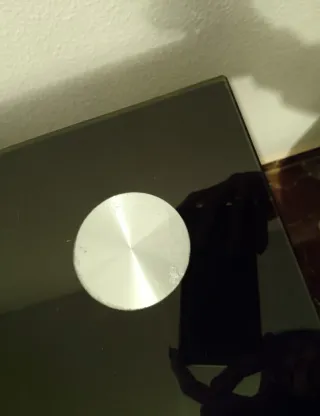 Mesa de comedor cristal y metal negra